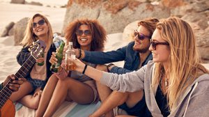 วิธีการเอาชนะใจด่านสุดโหด! 4 วิธีกระชับมิตร เพื่อน ของ แฟนสาว