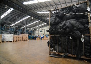เผยโฉมโรงงานรีไซเคิลพลาสติก ครบวงจร​ แห่งแรกในประเทศไทย