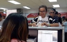 จองเข็มที่ระลึกงานพระราชพิธีวันแรก
