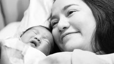 ดูแล้วจะยิ้ม! 5 ภาพ สื่อความรัก ของ คุณแม่มือใหม่ คนสวยทั้ง 5