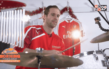 “เช็ก” โชว์ตีกลองเพลงคริสต์มาส