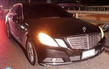 หนุ่มขับเบ๊นซ์ ชักปืนยิงกลางเมือง