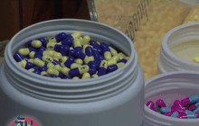 ยึดยาลดความอ้วนปลอม 1.6 แสนเม็ด