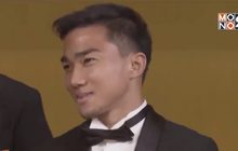 “ชนาธิป” คว้ารางวัล 11 นักเตะยอดเยี่ยมเจลีก