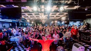 ชีเสิร์ฟๆ อ๊อฟ ปองศักดิ์ ทำถึง คอนเสิร์ตสุดมันส์ที่ Hangover Nakhonsawan