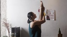 5 ท่าโยคะ ขาเรียวสวย เพื่อ สาวกคนรักส้นสูง!!