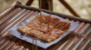 วิธีทำ โรตีแป้งกรอบ ทำกินเองที่ก้นครัว