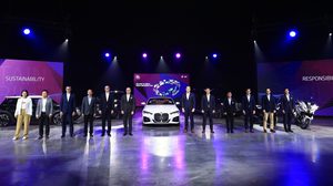 BMW ประเทศไทย ฉลองความสำเร็จครองผู้นำอันดับหนึ่งในตลาดรถยนต์พรีเมียมในไทย 2 ปีซ้อน