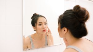 ทำยังไงให้สิวยุบเร็ว ความจริงแล้วง่ายนิดเดียว เพียงแค่มีก้านสำลี