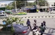 นักเรียน 2 สถาบันก่อเหตุทำร้ายกลางแยกไฟแดงเจ็บ 3 คน