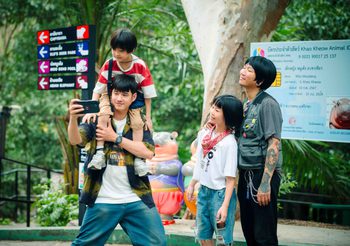 “แจ็ค แฟนฉัน” ก้าวไปอีกขั้น! นั่งแท่นผู้จัด “ฟู้ดทรัค ลัก(รัก)หมูเด้ง” เพื่อนซี้ “เอ็กซ์” ร่วมกำกับ ดึง “บอล-วิทยา” แท็กทีมโปรดิวเซอร์ร่วม