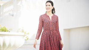 เมื่อโลกและธรรม หมุนไปพร้อมกัน ของ เชอรี่ เข็มอัปสร สิริสุขะ