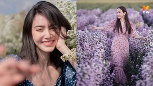 30 ไอเดีย โพสท่าถ่ายรูปกับทุ่งดอกไม้ ยังไงให้ดูชิคๆ ได้รูปสวยๆ ไปลงโซเชียล