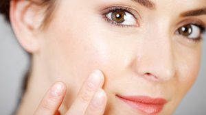 เทคนิค แต่งหน้า ง่ายๆ ของสาว รูขุมขนกว้าง