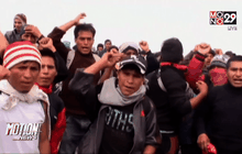 นักศึกษาปะทะตำรวจในเปรู