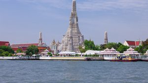 วัดอรุณราชวรารามราชวรมหาวิหาร (วัดแจ้ง)