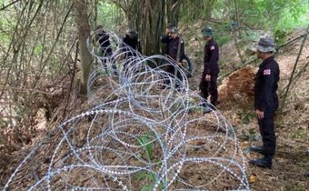 ฉก.นย.จันทบุรีขึงลวดหนามสกัดลอบเข้าเมือง