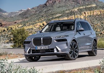 BMW X7 รูปลักษณ์ใหม่ทั้งภายนอก – ภายใน พร้อมขุมพลัง mild-hybrid รุ่นใหม่