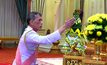 สมเด็จพระบรมฯ ทรงรับขึ้นทรงราชย์