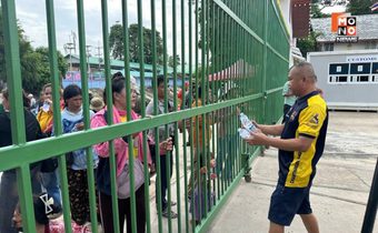 แรงงานเขมร แห่กลับบ้าน วันที่ 2 ผ่านด่านถาวรบ้านหาดเล็ก นับพันคน