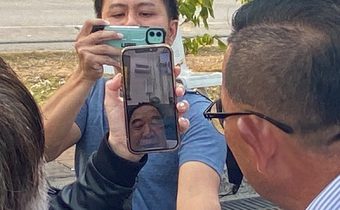 “ลุงป้อม” ขอบคุณโชเฟอร์แท็กซี่ช่วยดูแล ปชช.ช่วงสงกรานต์