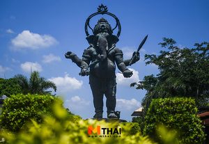 เปิดตำนาน พระพิฆเนศ เทพผู้ประทานความสำเร็จ สายมูควรรู้ก่อนขอพร!