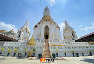 ชมพระปรางค์สามยอด ขอพรการเงิน วัดพิชยญาติการามวรวิหาร