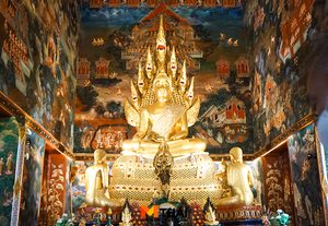 วัดนาคปรก ภาษีเจริญ กราบพระนาคปรกที่ใหญ่ที่สุดในกทม.
