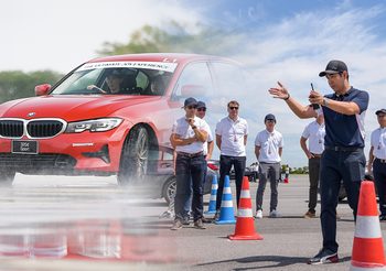 ถ้าขับรถเป็นแล้ว ทำไมต้องเรียนขับรถอีก BMW ชวนฝึกขับรถให้สนุกและปลอดภัย