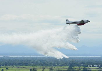 ผบ.ทอ.สั่งการให้นำเครื่องบิน BT-67 บินโปรยน้ำลดปัญหาฝุ่นละออง