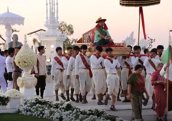 ทัพนางสีดา ฆ่านกหัสดีลิงค์ฯ ส่งดวงวิญญาณ ‘หลวงพ่อคูณ’ สู่สรวงสวรรค์
