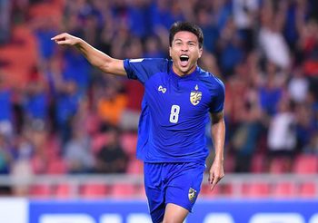 BREAKING : เจอกันเจ-อุ้ม! โออิตะประกาศคว้า ‘ฐิติพันธ์’ ร่วมทัพ