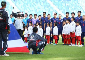 มันส์แน่! ส.บอลตอบรับจีนเชิญ ช้างศึก เตะสี่เส้า ‘อุรุกวัย-โคลอมเบีย’