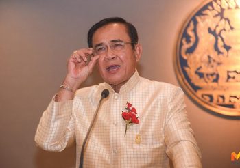 ‘บิ๊กตู่’ เผย ไม่ลาออกจาก 2 ตำแหน่ง ยันไม่ปรับครม. หลัง 4 รัฐมนตรีลาออก