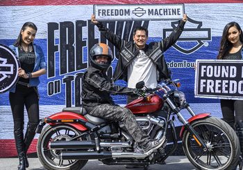 Harley-Davidson จัดทดลองขับขี่มอเตอร์ไซค์ทุกตระกูล ที่งาน Freedom on Tour