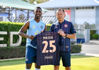 OFFICIAL : บุรีรัมย์เปิดตัว ‘โมดิโบ ไมกา’ ดาวยิงทีมชาติมาลีล่าตาข่าย