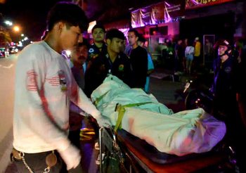 โหดเหี้ยม!! สั่งตายโจ๋วัย 17ปี ข้อหามองหน้า ขับเก่งตามยิงดับ