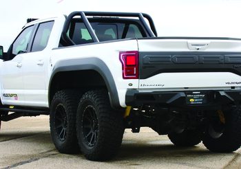 ชมอสูรกาย VelociRaptor 6×6 ของ Rapper ตัวท็อปแห่งยุค Post Malone