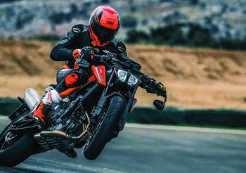 ประเมินราคา KTM 790 Duke สเป็คอินเดียคาดว่าจะอยู่ที่ประมาณ 3.7 แสนบาท