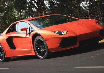 ดูไว้เป็นแนวทาง Honda Accord ในร่างของ Lamborghini Aventador
