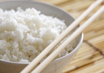 ข้าวเหนียว ข้าวสวย ข้าวเหมือนกัน แต่ให้พลังงานต่างกัน!