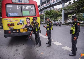 ครม.ไฟเขียว ห้าม!!รถยนต์มลพิษสูง วิ่งใน กทม.ชั้นกลาง-ชั้นนอก แก้ปัญหาฝุ่น