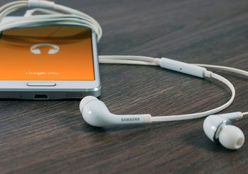 วิธีเปลี่ยนเสียงเรียกเข้า Ringtone เป็นเพลงเพราะๆ บนมือถือ Android OS
