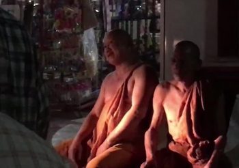 เปิดคลิปพระเมาหนัก พร้อมท้าตำรวจถ้าคิดว่าผิดให้จับสึก