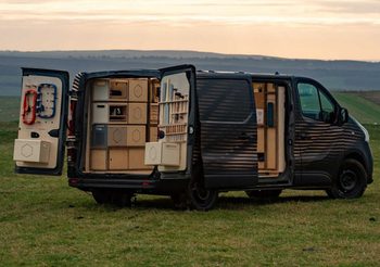 เมื่อรถตู้ธรรมดากลายเป็นเวิร์กชอปเคลื่อนที่ Nissan NV300 Concept