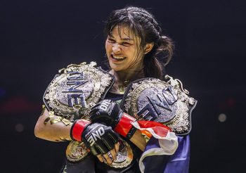 แสตมป์ สอยเพิ่มอีกเส้น! หลังคว้าเข็มขัดแชมป์มวยไทยในศึก ONE: CALL TO GREATNESS