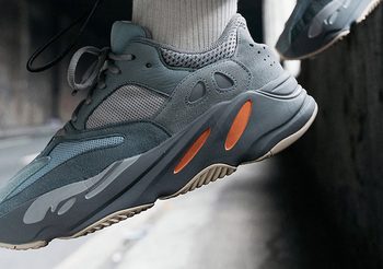 สนีกเกอร์เฮดต้องมี สายสตรีทต้องโดน!! YEEZY BOOST 700 INERTIA วางจำหน่าย 9 มีนาคม