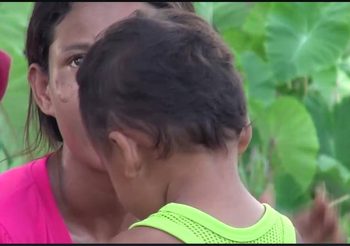 รุดช่วย 2 แม่ลูกชาวเมียนมา หลังเดินหลงทาง ที่จังหวัดพัทลุง