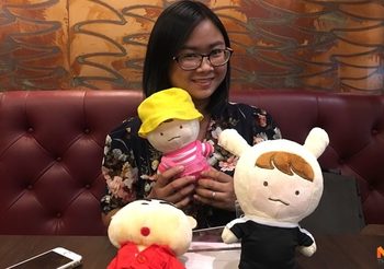 ธุรกิจตัดชุดตุ๊กตาไอดอลเกาหลี งานฝีมือสร้างเสื้อผ้าเก๋ ๆ ตามไอเดียลูกค้า