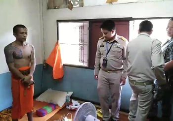 ฝ่ายปกครองตรวจวัดดังย่านบางกรวย พบพระฉี่ม่วง 2 ราย